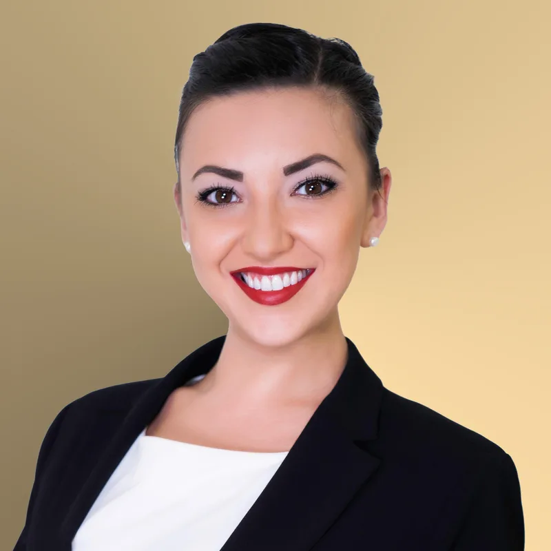 Yuliya Khamenka — Customer Experience & Community